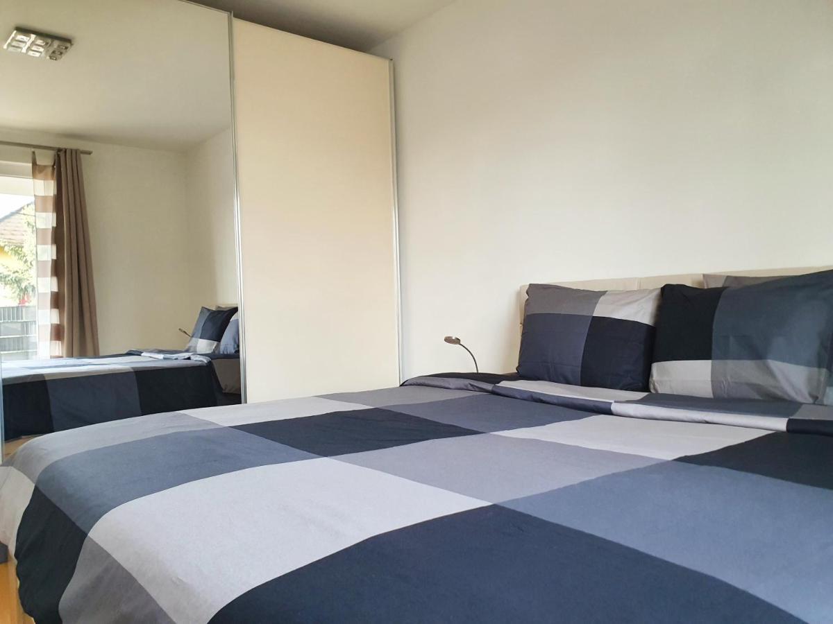 Near Lake Spacious & Furnished Beautiful * Wien